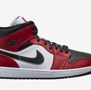 Jordan 1 OG Mid Dead Stock. 100% Authentic!